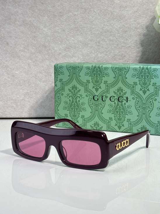Picture of Gucci Sunglasses _SKUfw80915289fw